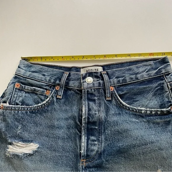 AGOLDE Parker CutOff Denim Short in Clutch - Picture 10 of 13